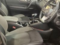 Used Nissan Qashqai N-Connecta 115 HP (84 kW) 2018 Black SUV