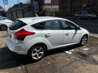 Used Ford Focus Zetec 2014 White Hatchback