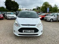 Begagnad Ford B-MAX Zetec 2017 Vit Minibuss