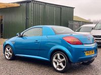 Second-hand Vauxhall Tigra Sport 2006 Albastru Cabrio