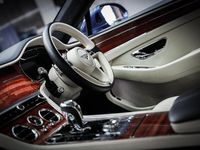 Used Bentley Continental 635 HP (467 kW) 2019 Blue Coupe