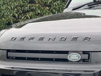Used Land Rover Defender SE 249 HP (183 kW) 2023 SUV