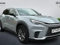 Usado Lexus LBX 136 CV (100 kW) 2026 SUV