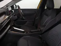 Used Jeep Avenger EV Summit 114 kW (156 HP) 2025 Yellow/black SUV