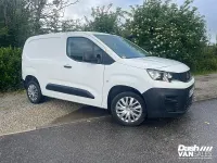 Used Peugeot Partner 2020 White MPV