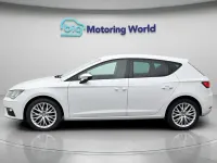 Used Seat Leon SE Dynamic 115 HP (84 kW) 2018 White Hatchback