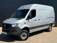 Używany Mercedes Sprinter 2021 Srebrny Van
