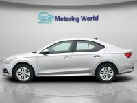 Begagnad Skoda Octavia SE Technology 116 HK (85 kW) 2023 Silver Halvkombi