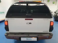 Used Toyota HiLux 144 HP (105 kW) 2013 White Pickup