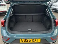 Used VW T-Roc Style 150 HP (110 kW) 2025 Blue SUV