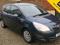 Used Vauxhall Meriva 100 HP (73 kW) 2012 Blue MPV