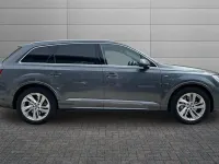Usado Audi Q7 S-Line 286 CV (210 kW) 2020 Gris SUV