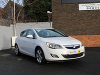 Used Vauxhall Astra SRi 2011 White Hatchback