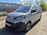 Begagnad Peugeot Expert 2024 Grå Van