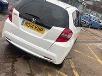 Used Honda Jazz ES 99 HP (72 kW) 2014 White Hatchback