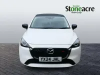 Second-hand Mazda 2 Homura-Aka 116 CP (85 kW) 2024 Alb Hatchback