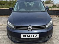 Begagnad VW Caddy Highline 102 HK (75 kW) 2014 Blå Minibuss