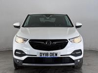 Used Vauxhall Grandland X Sport 120 HP (88 kW) 2018 White SUV