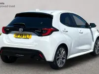 Used Toyota Yaris 116 HP (85 kW) 2023 Glacier white❄️ Hatchback