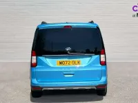 Begagnad Ford Tourneo Connect Active 122 HK (89 kW) 2023 Blå Minibuss