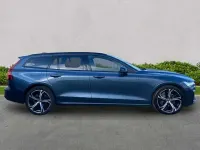 Usado Volvo V60 Plus 197 HP (144 kW) 2023 Carrinha