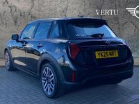 New Mini Cooper Classic 150 kW (204 HP) 2025 Hatchback