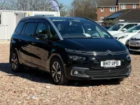 Używany Citroën C4 Shine 2017 Czarny Hatchback