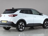 Used Vauxhall Grandland X Sport 131 HP (96 kW) 2019 White SUV