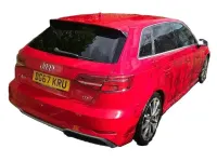 Usado Audi A3 Sportback S-Line 110 CV (80 kW) 2017 Rojo Utilitario