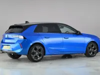 Second-hand Vauxhall Astra GS Line 2022 Albastru Hatchback