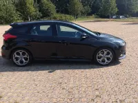 Used Ford Focus ST 250 HP (183 kW) 2016 Black Hatchback