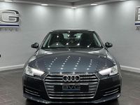 Usado Audi A4 190 HP (139 kW) 2017 Cinzento Sedan