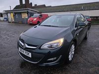 Used Vauxhall Astra Elite 165 HP (121 kW) 2014 Green Hatchback