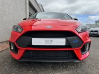 Used Ford Focus RS 350 HP (257 kW) 2018 Red Hatchback
