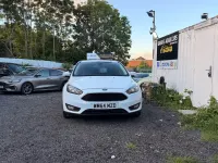 Used Ford Focus Zetec 125 HP (91 kW) 2014 White Hatchback