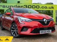 Used Renault Clio Iconic 85 HP (62 kW) 2020 Red Hatchback