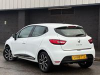 Used Renault Clio IV Play 2018 White Hatchback
