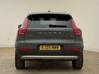 Usado Volvo XC40 Core 2025 Verde SUV