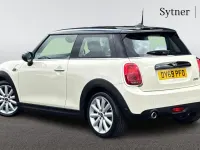 Used Mini Cooper Classic 136 HP (100 kW) 2019 White Hatchback