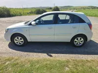 Używany Kia Rio 2011 Biały Hatchback