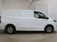 Used Ford Transit Custom Limited 136 HP (100 kW) 2024 White Van