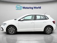 Usado VW Polo S 79 HP (58 kW) 2023 Branco Citadino
