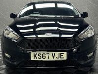Begagnad Ford Focus ST-Line X 140 HK (102 kW) 2017 Svart Halvkombi
