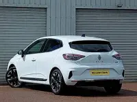 New Renault Clio Techno 143 HP (105 kW) 2025 White Hatchback