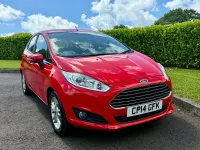 Used Ford Fiesta Zetec 82 HP (60 kW) 2014 Red Hatchback