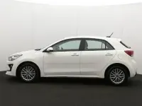 Used Kia Rio 83 HP (61 kW) 2022 White Hatchback