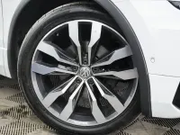 Second-hand VW Tiguan R-line 150 CP (110 kW) 2019 Alb SUV