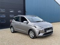 Used Hyundai i10 SE 67 HP (49 kW) 2023 Bronze Hatchback