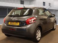 Used Peugeot 208 Active 70 HP (51 kW) 2013 Grey Hatchback