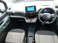 Gebraucht Citroën Berlingo XTR 100 kW (136 PS) 2023 Grau Van / Kleinbus